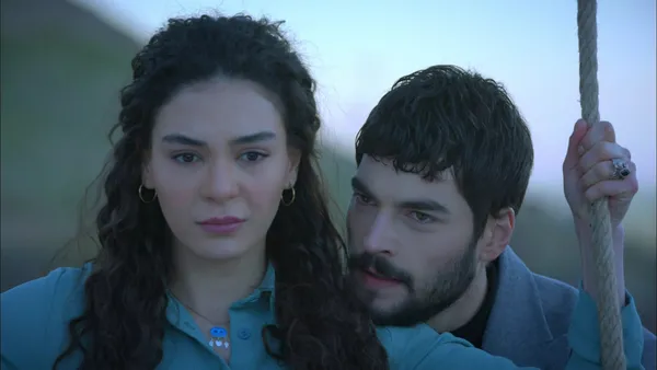 Hercai 2. yeni bölüm 2. fragman: Kimse dünyayı ayaklarıma sermeyecek ben de kendim almaya karar verdim-7