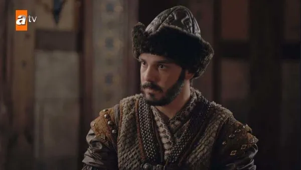 kurulus-osmanda-nefes-kesen-sahne-osman-beyin-emriyle-mahkeme-kuruldu-oktem-bey-ve-alcicek-hatunun-cezasi-kesi-1668021150050.jpg Kuruluş Osman’da nefes kesen sahne: Osman Bey’in emriyle mahkeme kuruldu! Öktem Bey ve Alçiçek Hatun’un cezası kesildi-4