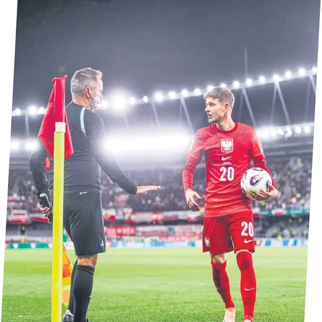 Polonya’nın yıldızı Szymanski