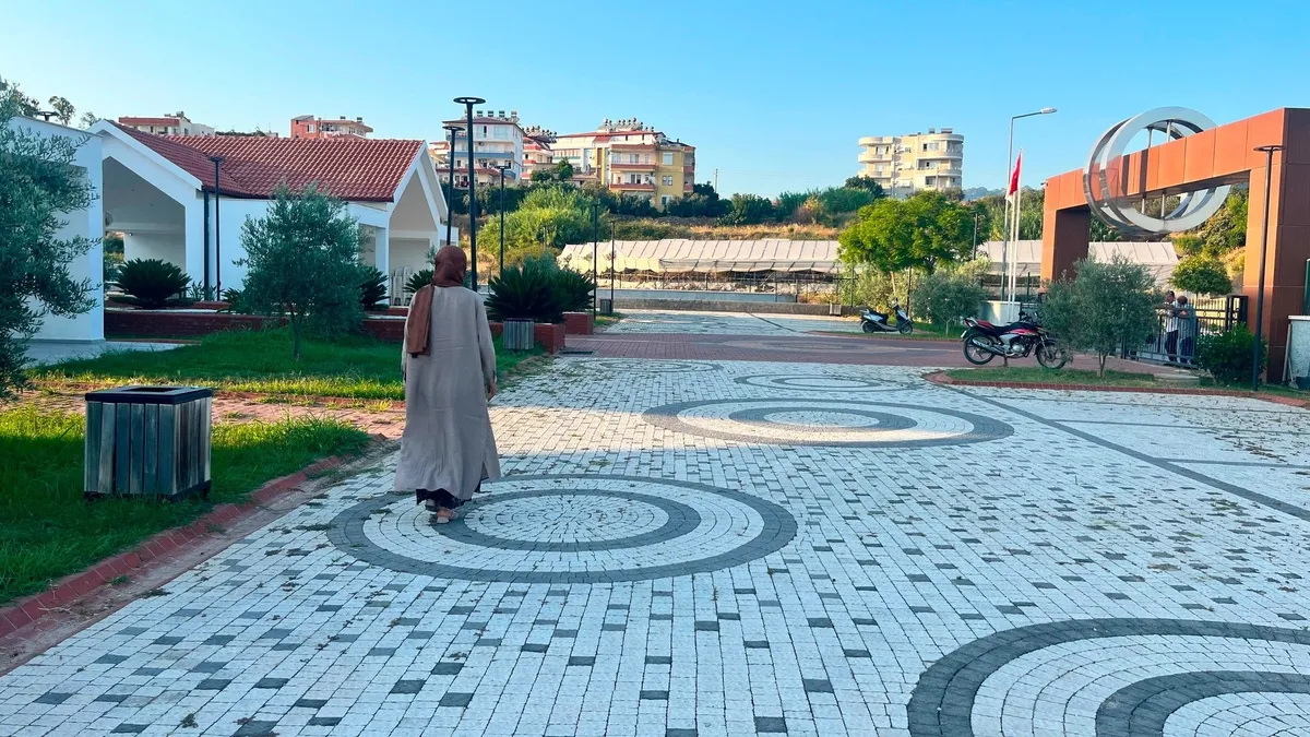 direksiyon-sinavinda-taciz-iddiasi-okul-muduru-tutuklandi-1785334700743.jpeg Alanya’da direksiyon sınavında taciz: Okul müdürü tutuklandı-4