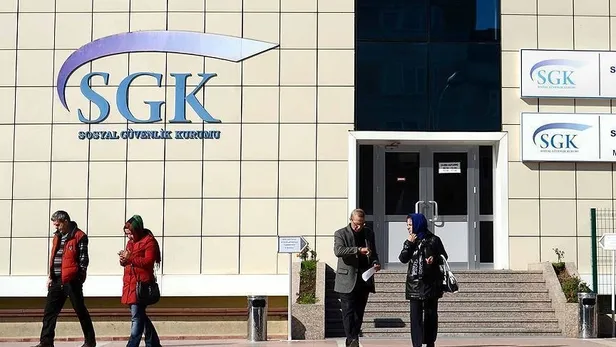 dikkat-emekli-olmak-isterken-maasiniz-kesilmesin-sgk-kodluyor-k-s-s-bu-harfler-basiniza-is-acabilir-1632495413954.jpeg Dikkat emekli olmak isterken maaşınız kesilmesin! SGK kodluyor: 'K' 'Ş' 'S' bu harfler başınıza iş açabilir...-2