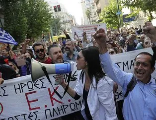 Yunanistan’da sağlık çalışanları greve gitti