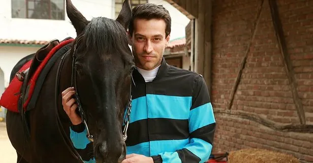 ekin koc kimdir bizim icin sampiyon filminde halis karatas a hayat veren ekin koc kac yasinda takvim