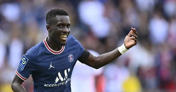 Portekizli yıldız oyuncu Oliveira'yı renklerine katan Galatasaray Idrissa Gueye’nin peşinde