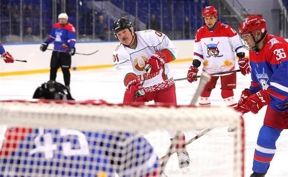 Tüm dünya Putin'i nakavt eden kadını konuşuyor - 17