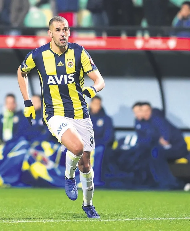 fenerbahce-yonetimi-4-yilda-santrfor-hattina-servet-yatirdi-ama-istedigi-verimi-alamadi-1643234120426.jpeg Fenerbahçe yönetimi 4 yılda santrfor hattına servet yatırdı ama istediği verimi alamadı!-2