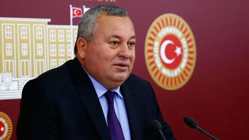 gece-yarisi-burs-transferi-cem-tekinoglunun-ifadesi-ortaya-cikti-1788360352344.jpeg Cemal Enginyurt’un danışmanı Cem Tekinoğlu’nun ifadesi ortaya çıktı: 26 narkotik, 4 fuhuş kayıtlı isme para transferi-5
