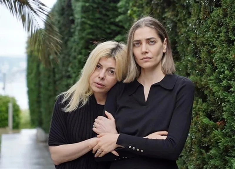 yali-capkininda-basrol-ayriligi-bunalimi-diziyi-finalin-esigine-getirecek-1713863671995.jpg Yalı Çapkını'nda başrol ayrılığı bunalımı! Diziyi finalin eşiğine getirecek-3