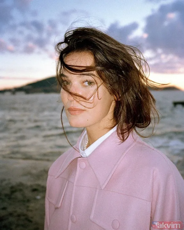 Yargı’nın Ceylin’i Pınar Deniz ortalığı birbirine kattı! Mayolu kumsal pozları olay oldu “Ne açıdan bakarsan bak her şekilde...” - 3