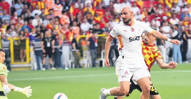 Galatasaray’da gözler yedeklerde