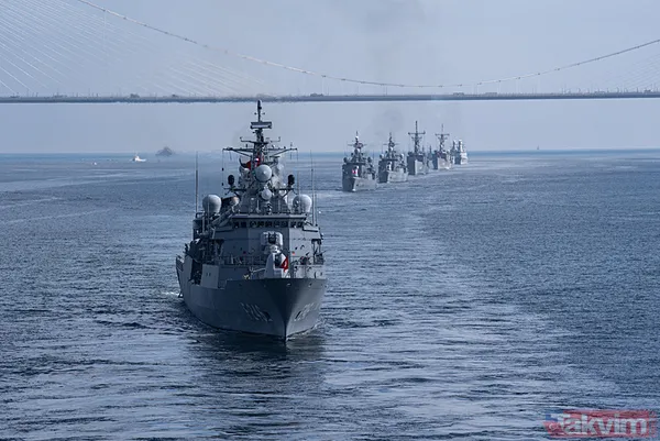 Preveze Deniz Zaferi’nin 486’ncı yıl dönümü: TCG Anadolu ve 15 savaş gemimiz İstanbul Boğazı'ndan geçti - 14