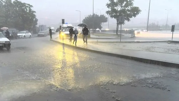 HAVA DURUMU | İstanbul için yeni uyarı! Mecbur kalmadıkça trafiğe çıkmayın! Yarın hava nasıl olacak?-3