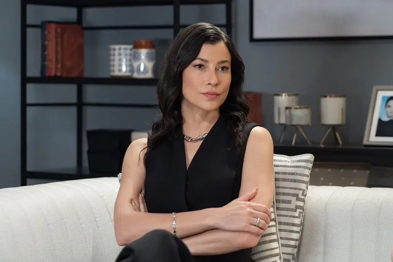 kizilcik-serbeti-aponun-yerine-gececek-2-degil-4-oyuncu-diziden-ayrildi-rolu-devralacak-kisi-1714282075916.jpg Kızılcık Şerbeti Apo'nun yerine o geçecek; 2 değil 4 oyuncu diziden ayrıldı! Rolü kapacak kişi...-6