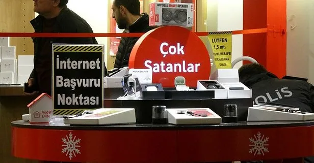 Bursa’da 14 saniyede toplam değeri 100 bin lira olan cep telefonları çalındı