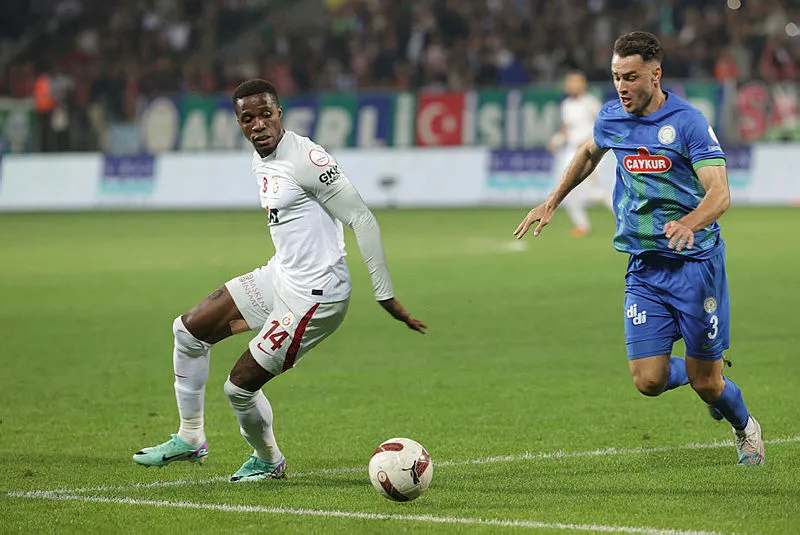 Galatasaray'dan Hakim Ziyech kararı! - 16