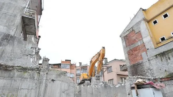 oranlar-degisiyor-kentsel-donusum-teklifi-komisyondan-gecti-kat-malikleri-anlasma-orani-ucte-ikiden-salt-cogun-1698160790493.jpeg Oranlar değişiyor! Kentsel dönüşüm teklifi komisyondan geçti: Kat malikleri anlaşma oranı üçte ikiden salt çoğunluğa çekildi-16