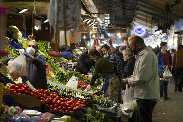 Bilim Kurulu Üyesi Prof. Dr. Tevfik Özlü bugün için uyardı: "Yukarıya doğru çıkışı bir hafta 10 gün sonra görebiliriz"-2