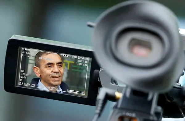 dunyayi-kurtaran-koronavirus-asisini-gelistiren-prof-dr-ugur-sahin-mutevaziligiyla-dikkat-cekti-1608675432992.jpeg Dünyayı kurtaran koronavirüs aşısını geliştiren Prof. Dr. Uğur Şahin mütevazılığıyla dikkat çekti-6