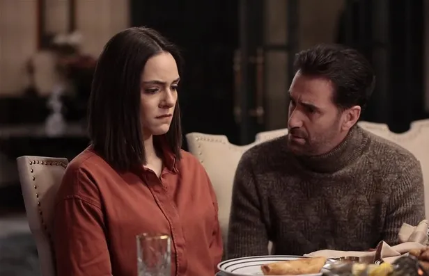 kanaldan-ani-karar-fenomen-iki-dizinin-gunu-degistiriliyor-izleyiciler-saskinligin-kurbani-olacak-1611435327947.jpg Kanaldan ani karar! Fenomen iki dizinin günü değiştiriliyor! İzleyiciler şaşkınlığın kurbanı olacak-3