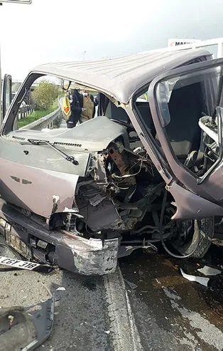 Denetimden kaçtı, ortalığı birbirine kattı! Kanlar içinde kaldı