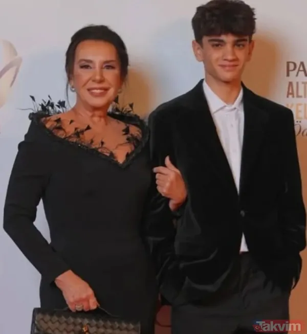 Perihan Savaş Ve Torunu Fahri Efe