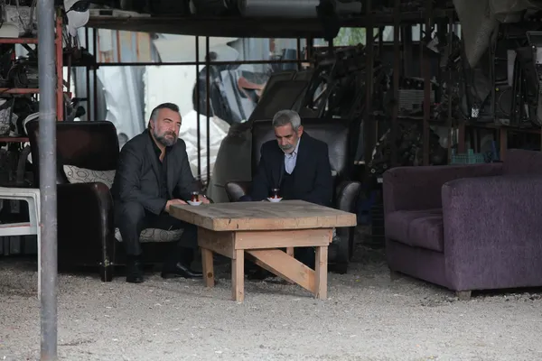 Eşkıya Dünyaya Hükümdar Olmaz yine birinci! EDHO 110. yeni bölüm fragmanı yayınlandı mı? EDHO 109. son bölüm izle...-4