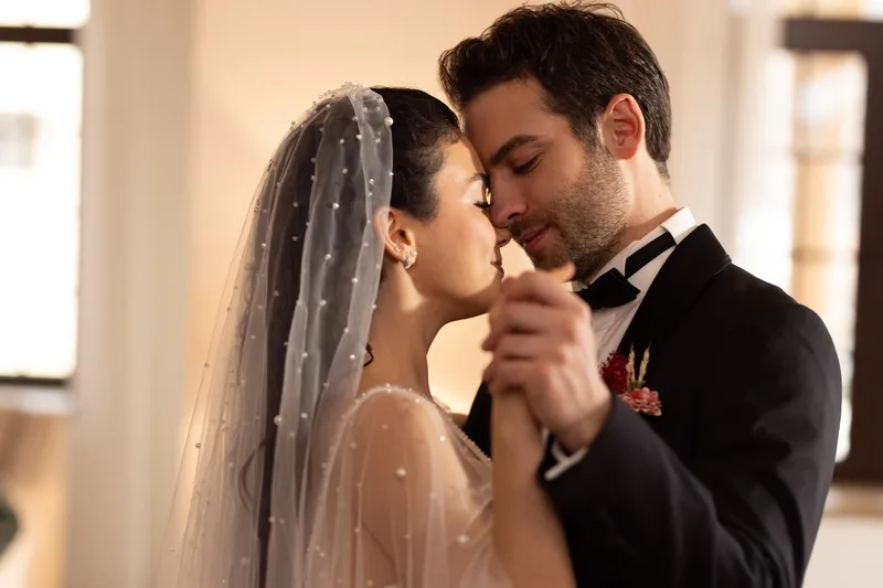 safir-26-bolumde-neler-yasanacak-ask-kazanacak-mi-1708691096984.jpg Safir 26. bölümde neler yaşanacak? Aşk kazanacak mı?-2