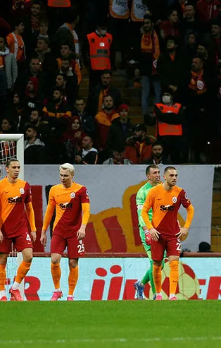 Galatasaray'da Muslera'dan takım arkadaşlarına uyarı