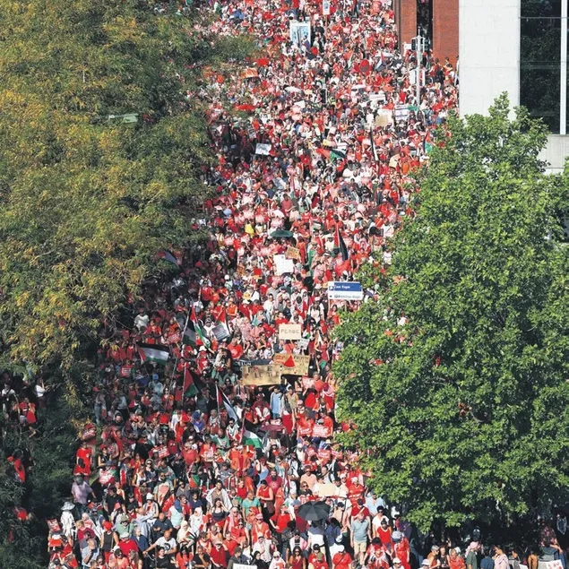 Gazze için yürüyorlar ama..