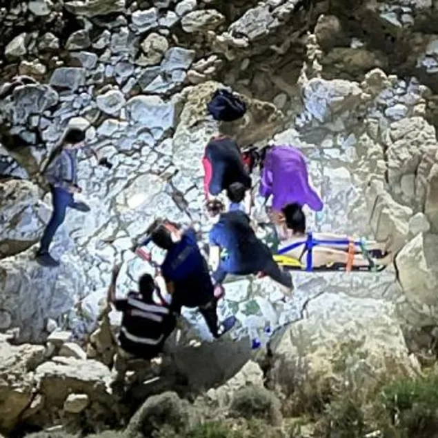 Evlilik teklifi almak için çıktığı uçurum sonu oldu!