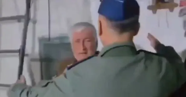 Türkiye'yi ağlatan görüntü! Şehadet haberini böyle verdi: "Osman Amca sen artık bir şehit babasısın"