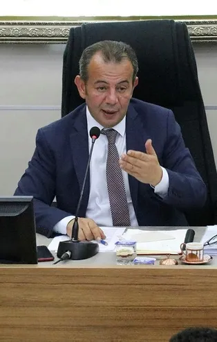 CHP'li Tanju Özcan'ın ahlak dışı sözlerine partiden göstermelik tepki