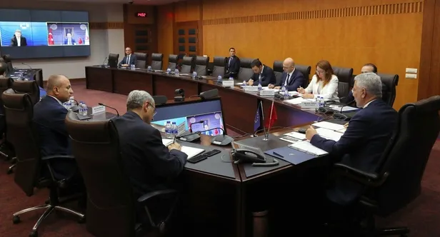 ticaret-bakani-omer-bolat-duyurdu-ab-ile-ticarette-yeni-diyalog-donemi-basladi-1691439766573.jpeg Ticaret Bakanı Ömer Bolat duyurdu! AB ile ticarette yeni diyalog dönemi başladı-3