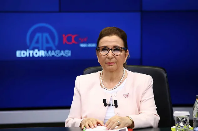 Bakan Pekcan'dan "Gümrük Birliği" mesajları