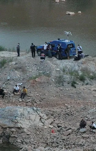 Son dakika: Afyonkarahisar’da ‘TikTok’ faciası! Video paylaşmak isterken su birikintisinde boğuldu