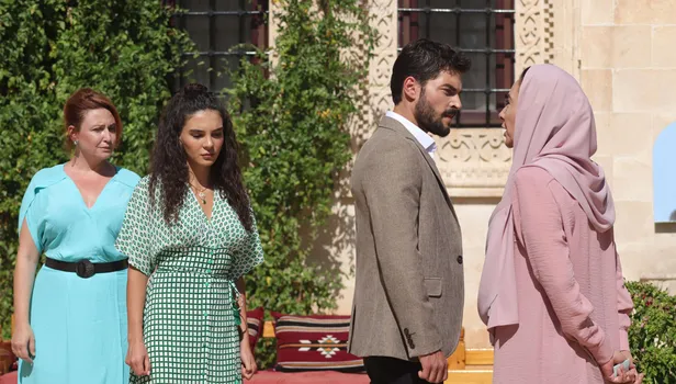 Hercai 18. bölüm kesintisiz izle! Hercai son bölüm tek parça izle