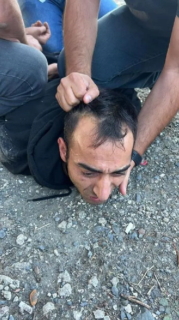 Son dakika: İstanbul'da 2 kişiyi öldürüp 2 polisi de yaralayan Güven Güler saklandığı yerde yakalandı-1