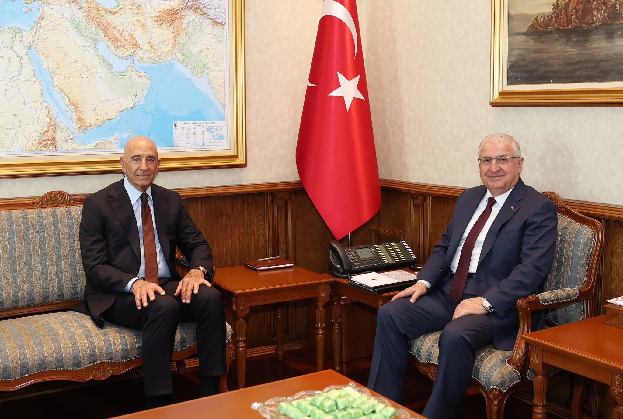 Bakan Güler Tom Barrack’ı kabul etti