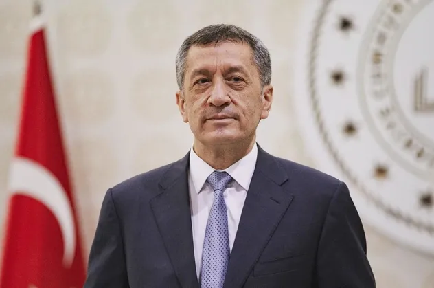 Okullar ne zaman açılacak? Milli Eğitim Bakanı Ziya Selçuk'tan yüz yüze eğitim konusunda yeni açıklama