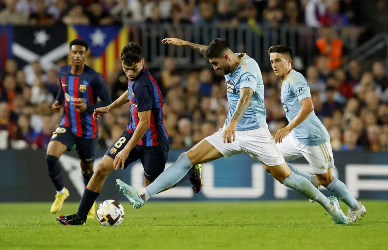 Fenerbahçe'den sağ bek bombası! Ferdi kendi bölgesine geçecek - 18