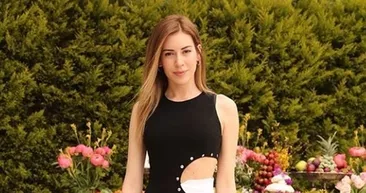 Sinem Kobaldan kırmızı elbiseli yeni paylaşım! Kim Milyoner Olmak İster sunucusu Kenan İmirzalıoğlunun hamile eşi...