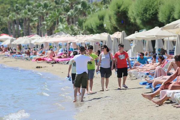 geceligi-158-bin-lirayi-buluyor-ramazan-bayrami-oncesinde-bodrumda-rezervasyon-orani-yuzde-80-1650964161045.jpg Geceliği 158 bin lirayı buluyor! Ramazan Bayramı öncesinde Bodrum'da rezervasyon oranı yüzde 80-6