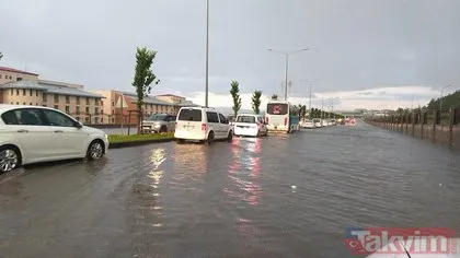 Erzurum’da sağanak sonrası sel!