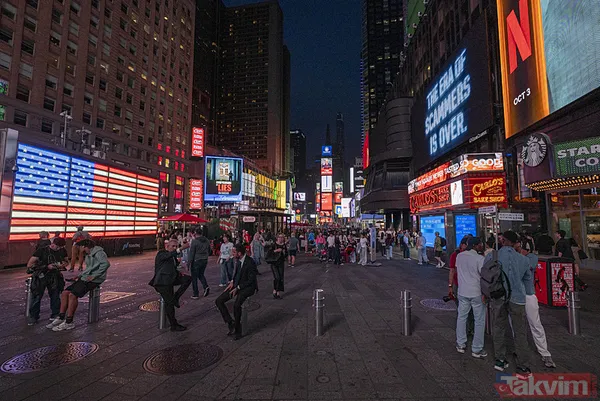 Başkan Erdoğan'ın ünlü sözü Times Meydanı'nda: Daha adil bir dünya mümkün | Dünya 5'ten büyüktür - 9