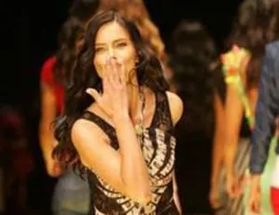 Acun'dan Adriana Lima'ya büyük jest!