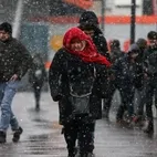 42 il sarı alarm listesinde! İstanbul’a dondurucu sürpriz: Bu gece kar yağacak mı?