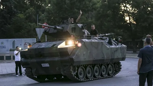 Şanlı direniş: 15 Temmuz! TBMM Başkanı Numan Kurtulmuş: Meclis'i bombalamak şeytanın aklına gelmez-13