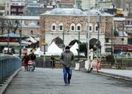 Sokağa çıkma yasağı geldi mi? Sokağa çıkma yasağı son dakika 65 yaş üstüne yasak mı?