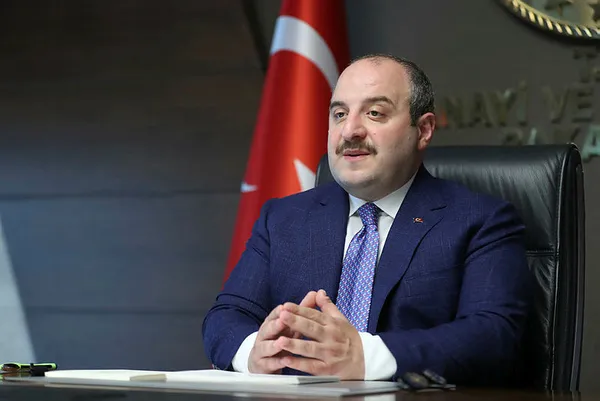 son-dakika-bakan-varank-duyurdu-o-belgeler-verilmeye-baslandi-1591691315192.jpg Son dakika: Bakan Varank duyurdu! O belgeler verilmeye başlandı-1