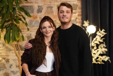 atv'nin yeni dizisi “Aynı Yağmur Altında” yolculuğu başladı: Oyuncu kadrosu ilk kez bir arada